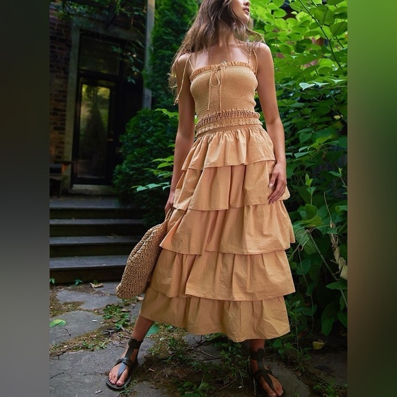 Free People Dresses & Skirts - Free People Sunset Tiered Ruffle Dancing Dress
